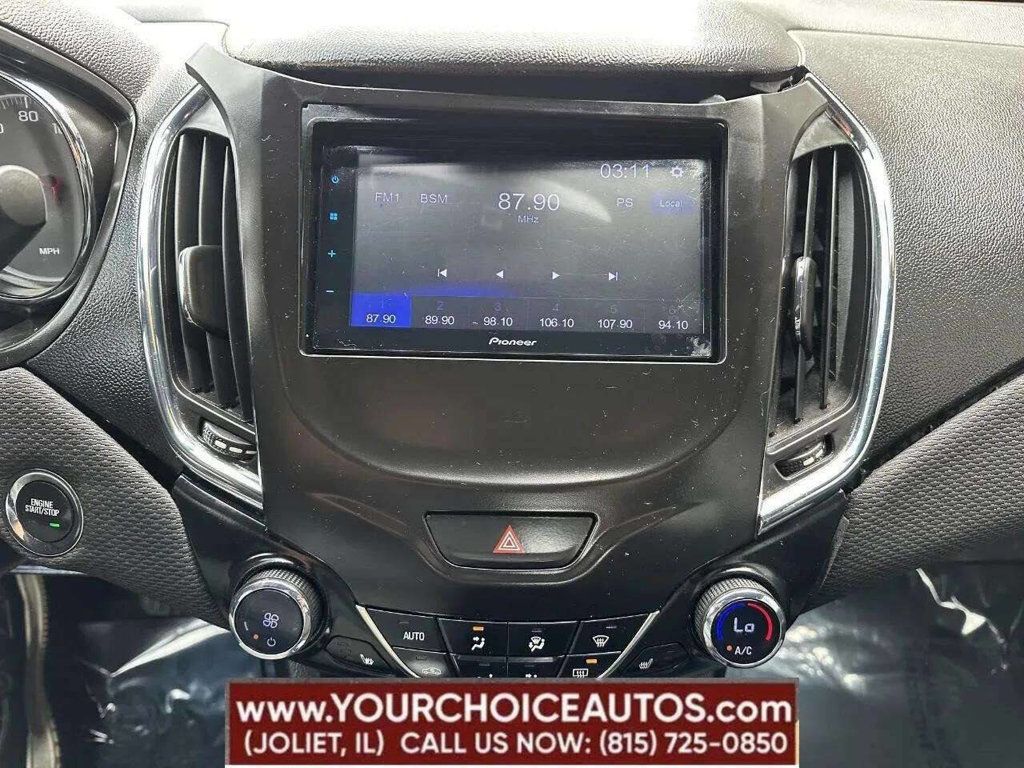 2019 Chevrolet CRUZE 4dr Sedan LT - 23001210 - 38