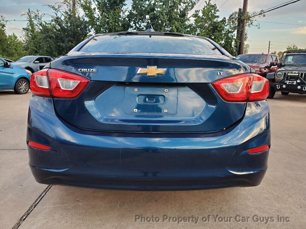2019 Chevrolet CRUZE 4dr Sedan LT - 22924120 - 16