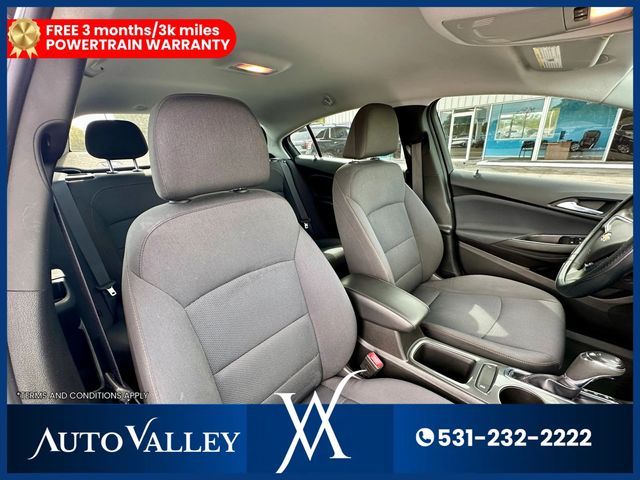 2019 Chevrolet Cruze LS Sedan 4D - 23019979 - 17