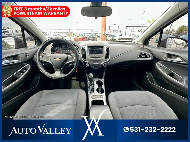 2019 Chevrolet Cruze LS Sedan 4D - 23019979 - 27