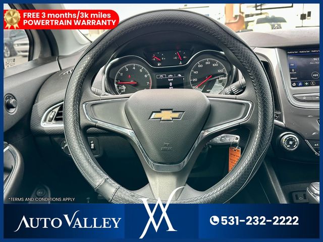 2019 Chevrolet Cruze LS Sedan 4D - 23019979 - 29