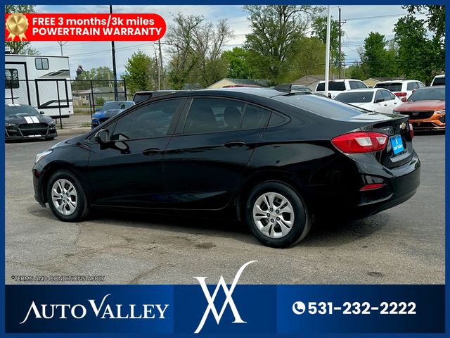 2019 Chevrolet Cruze LS Sedan 4D - 23019979 - 4