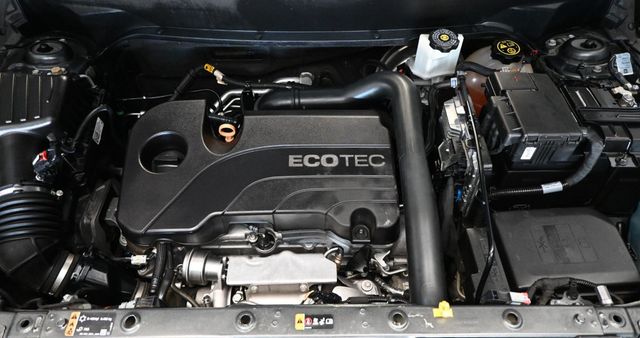 2019 Chevrolet Equinox AWD LS - 23075239 - 11