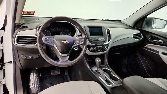 2019 Chevrolet Equinox FWD 4dr LS w/ Conv Pkg + Power Driver Seat - 23038276 - 11