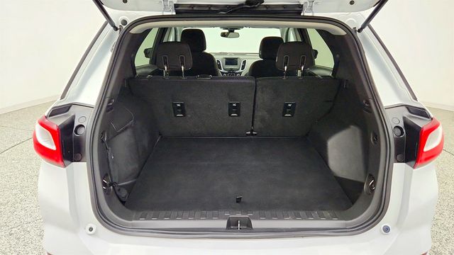 2019 Chevrolet Equinox FWD 4dr LS w/ Conv Pkg + Power Driver Seat - 23038276 - 21