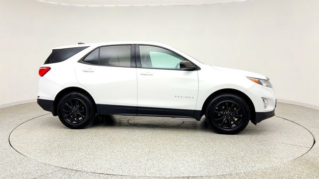 2019 Chevrolet Equinox FWD 4dr LS w/ Conv Pkg + Power Driver Seat - 23038276 - 3