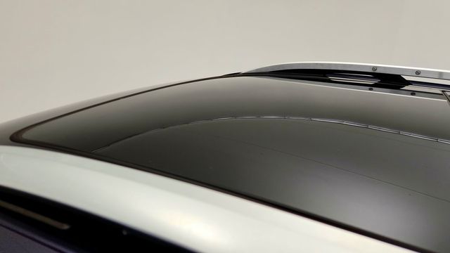 2019 Chevrolet Equinox FWD 4dr LT w/1LT, Sun & Nav Pkg, Heated Seats & Liftgate - 23095566 - 9