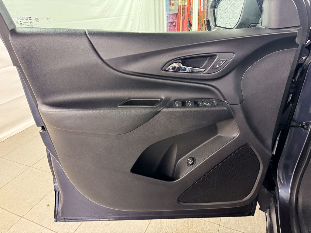 2019 Chevrolet Equinox LT - 23095281 - 12