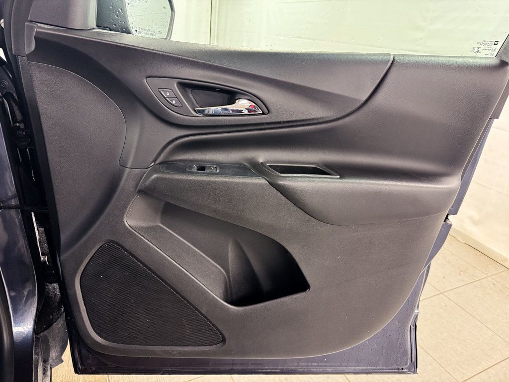 2019 Chevrolet Equinox LT - 23095281 - 15