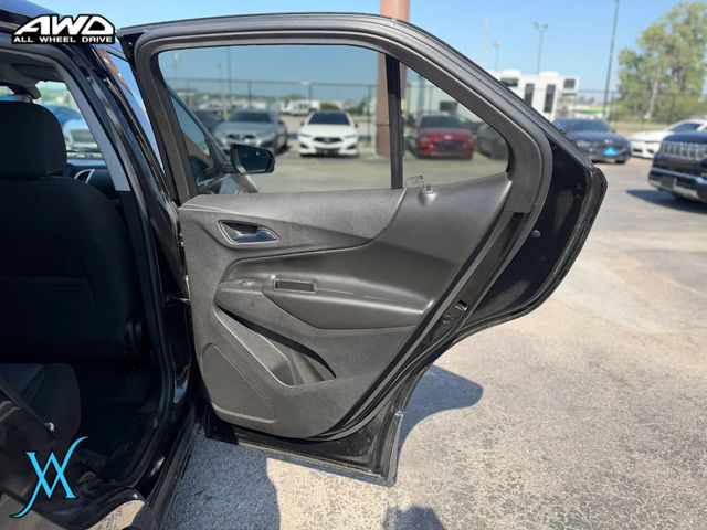 2019 Chevrolet Equinox LT Sport Utility 4D - 23053937 - 17