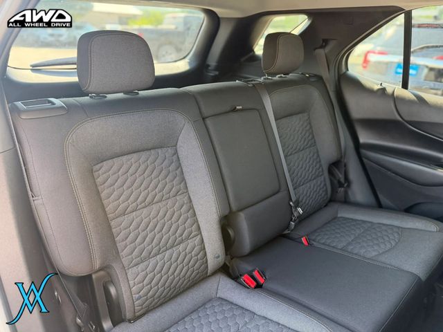2019 Chevrolet Equinox LT Sport Utility 4D - 23053937 - 19