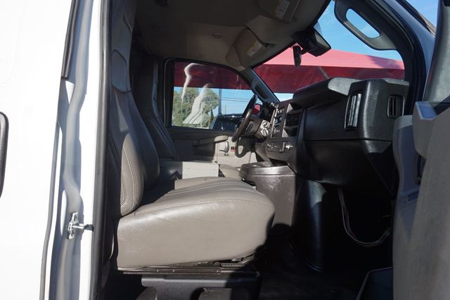 2019 Chevrolet Express Cargo Van 3500, 6.0L V8 ENGINE, 1 PREVIOUS OWNER, BACKUP CAMERA - 23044630 - 18