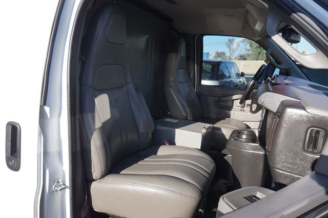 2019 Chevrolet Express Cargo Van 3500, 6.0L V8 ENGINE, 1 PREVIOUS OWNER, BACKUP CAMERA - 23044630 - 19