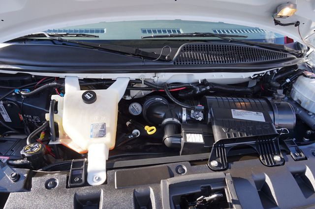 2019 Chevrolet Express Cargo Van 3500, 6.0L V8 ENGINE, 1 PREVIOUS OWNER, BACKUP CAMERA - 23044630 - 7