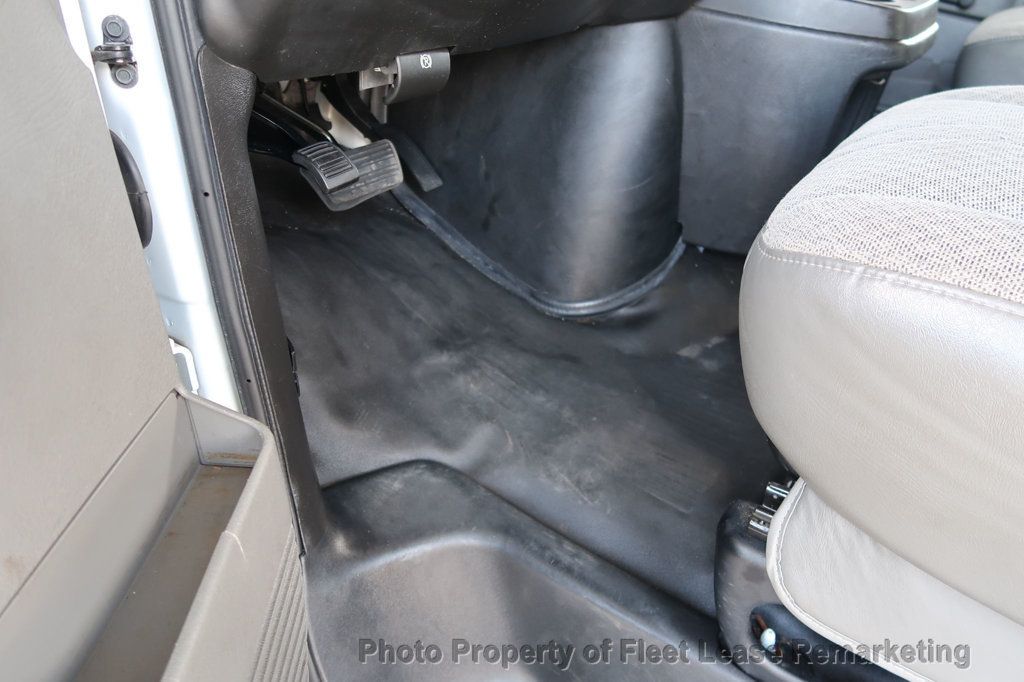 2019 Chevrolet Express Cargo Van Express 2500 135" Cargo - 23084151 - 11