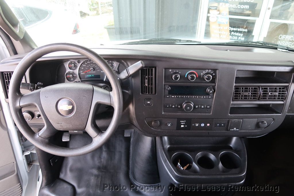 2019 Chevrolet Express Cargo Van Express 2500 135" Cargo - 23084151 - 24