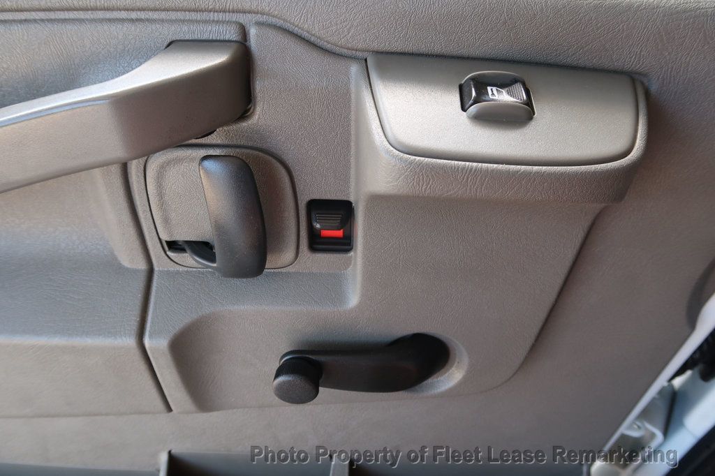 2019 Chevrolet Express Cargo Van G2500 Express Cargo - 22912867 - 32