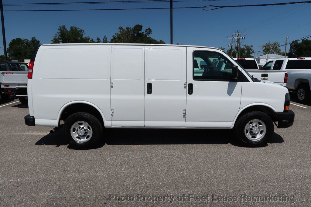 2019 Chevrolet Express Cargo Van G2500 Express Cargo - 22912867 - 5