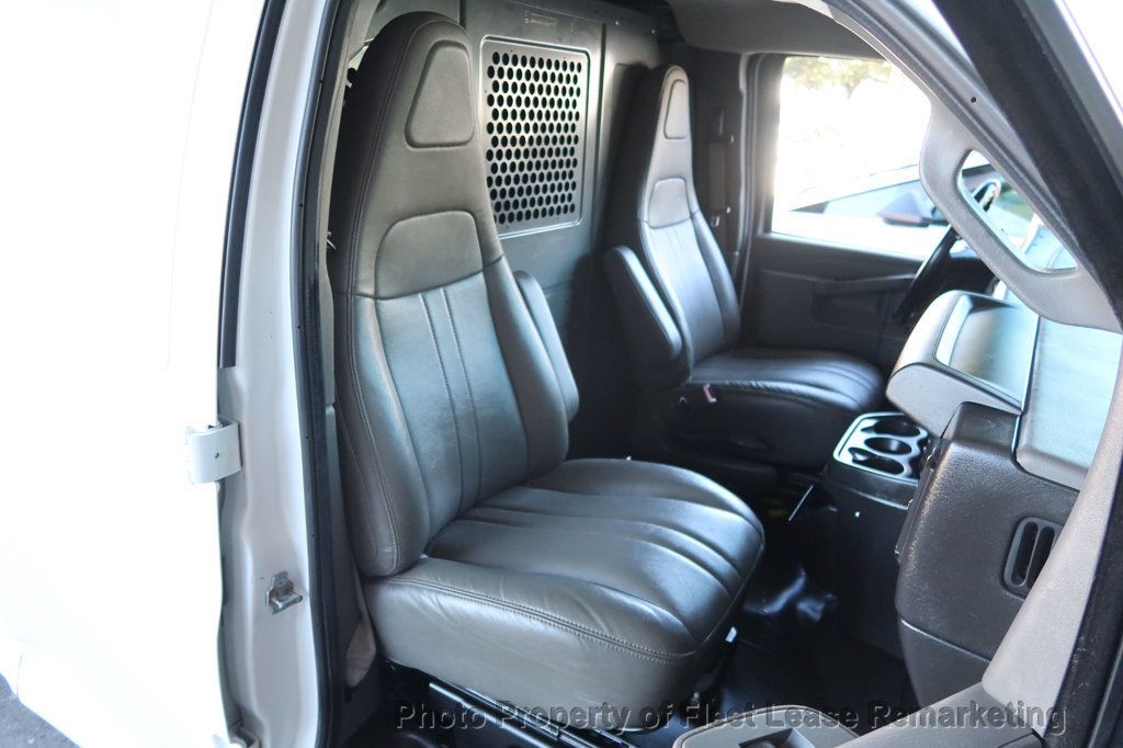 2019 Chevrolet Express Cargo Van G2500 Express Cargo Ladd Rack 135" - 22957225 - 18