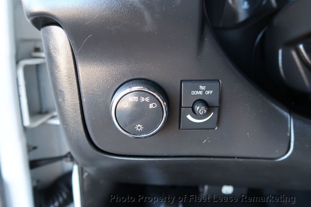 2019 Chevrolet Express Cargo Van G2500 Express Cargo Ladd Rack 135" - 22957225 - 29