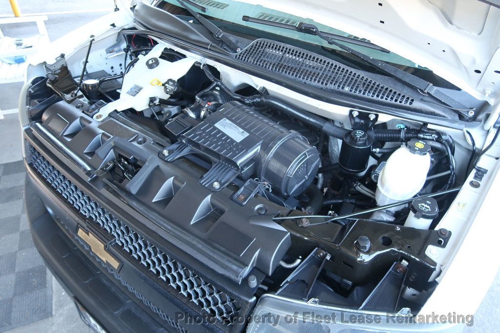 2019 Chevrolet Express Cargo Van G2500 Express Cargo Ladd Rack 135" - 22957225 - 34