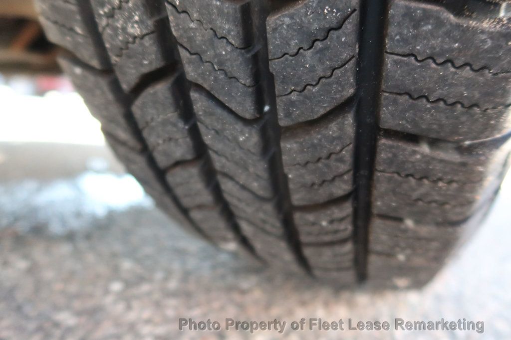 2019 Chevrolet Express Cargo Van G2500 Express Cargo Ladd Rack 135" - 22957225 - 36