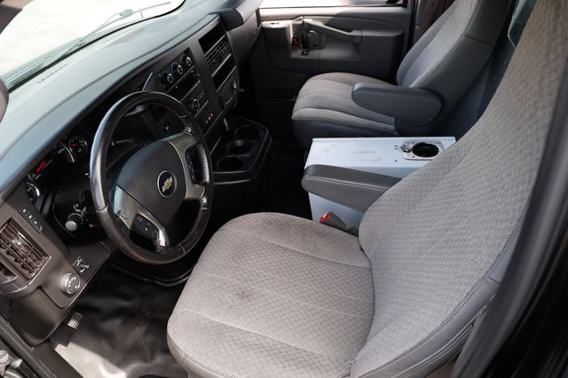 2019 Chevrolet Express Cargo Van Pull-Out Cargo Slide System - 22989309 - 5