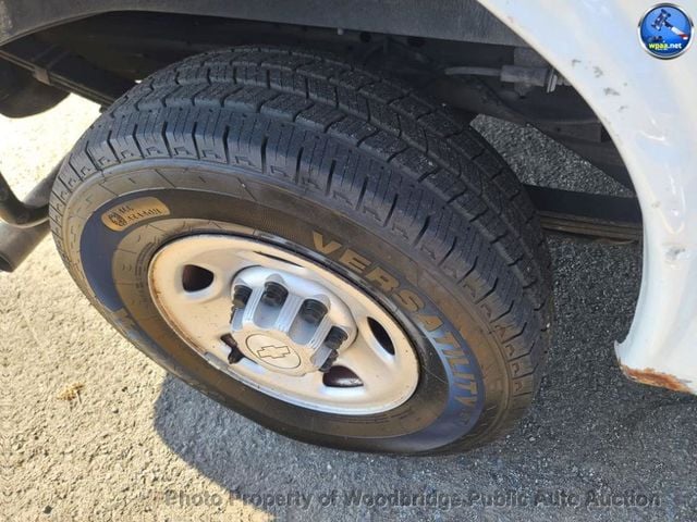 2019 Chevrolet Express Cargo Van RWD 2500 135" - 23048590 - 9
