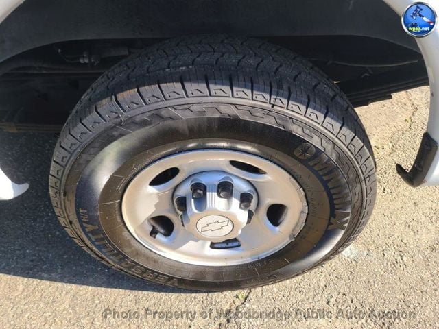 2019 Chevrolet Express Cargo Van RWD 2500 135" - 23048590 - 5