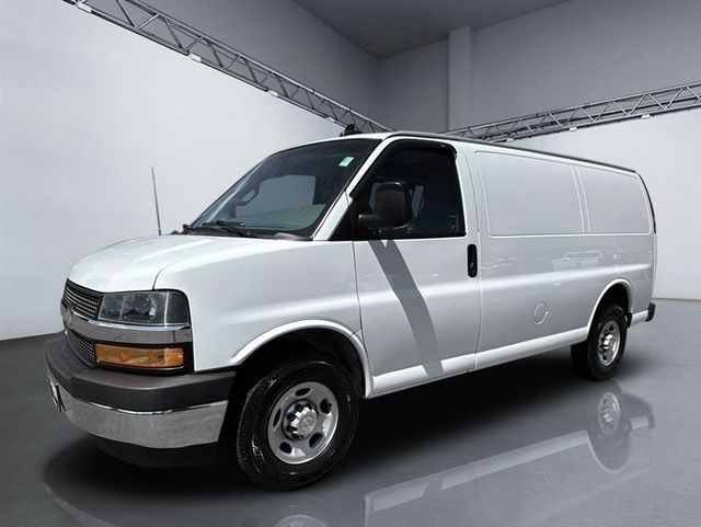 2019 Chevrolet Express Cargo Van RWD 2500 135" - 23056996 - 12