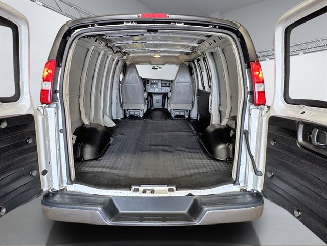 2019 Chevrolet Express Cargo Van RWD 2500 135" - 23056996 - 6
