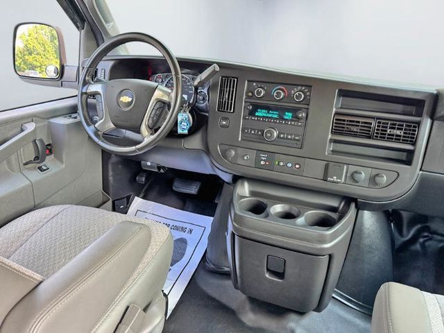 2019 Chevrolet Express Cargo Van RWD 2500 135" - 23069265 - 16