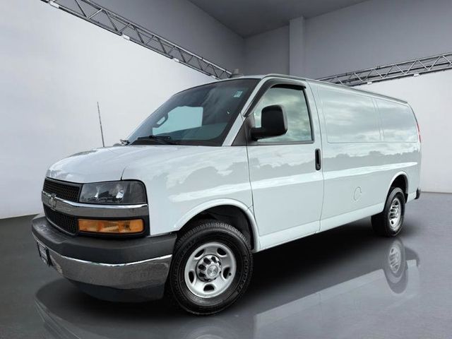 2019 Chevrolet Express Cargo Van RWD 2500 135" - 23069265 - 24