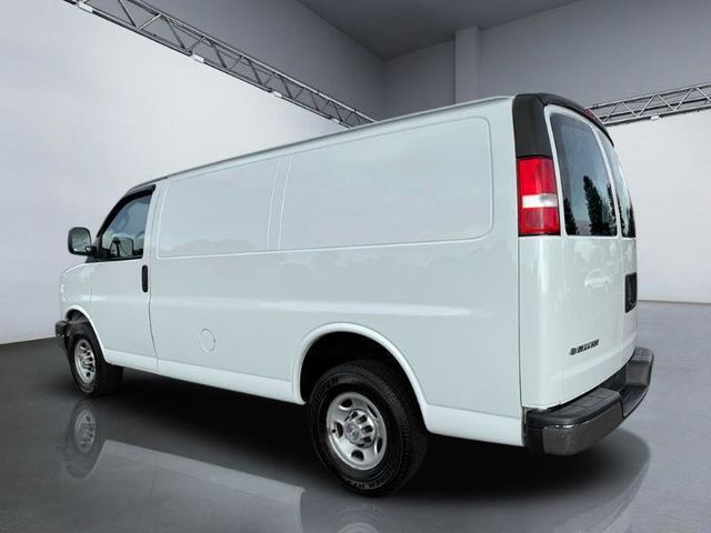 2019 Chevrolet Express Cargo Van RWD 2500 135" - 23069265 - 4