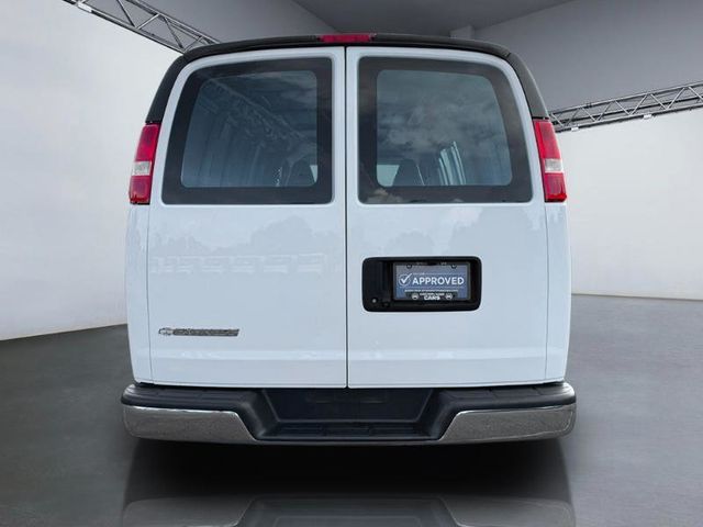 2019 Chevrolet Express Cargo Van RWD 2500 135" - 23069265 - 5