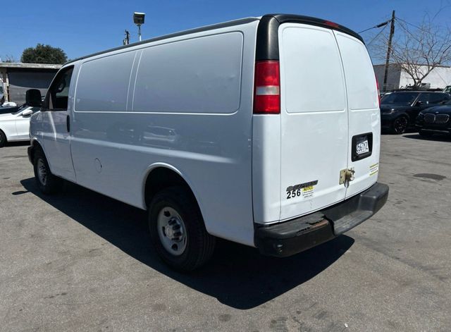 2019 Chevrolet Express Cargo Van RWD 2500 135" - 23078154 - 5