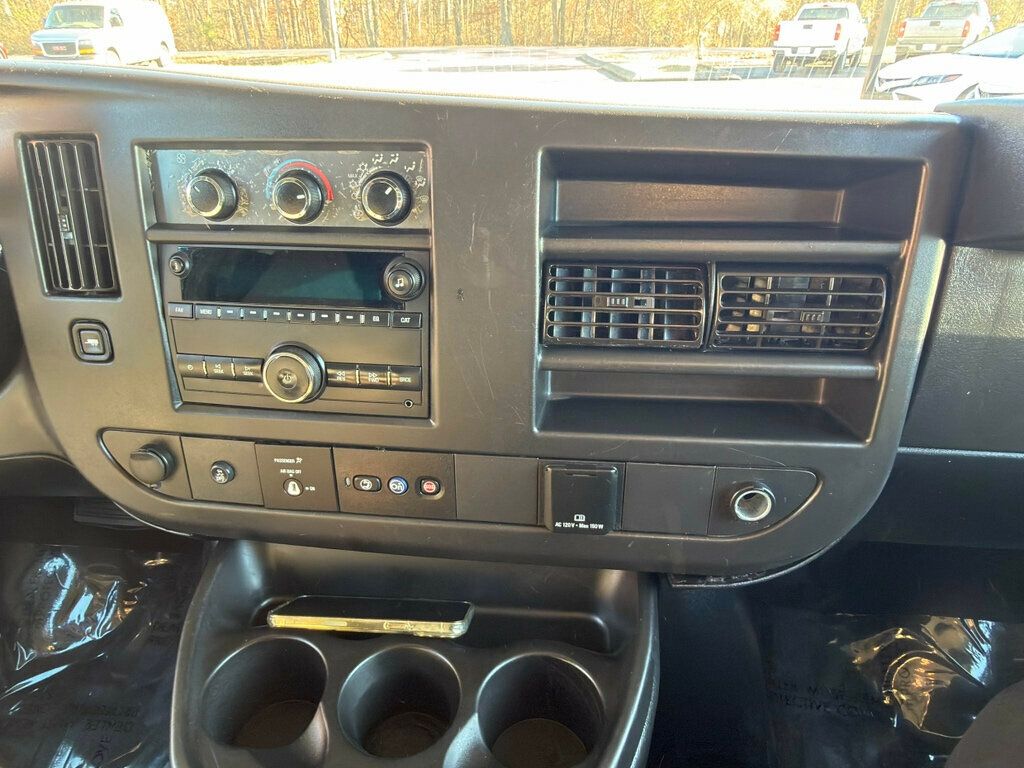 2019 Chevrolet Express Cargo Van RWD 2500 135" - 22961902 - 17