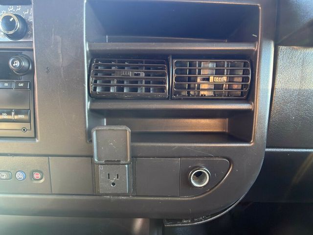 2019 Chevrolet Express Cargo Van RWD 2500 135" - 22961902 - 19