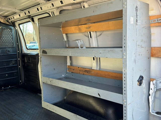 2019 Chevrolet Express Cargo Van RWD 2500 135" - 22961902 - 30