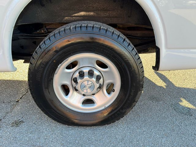 2019 Chevrolet Express Cargo Van RWD 2500 135" - 22961902 - 31