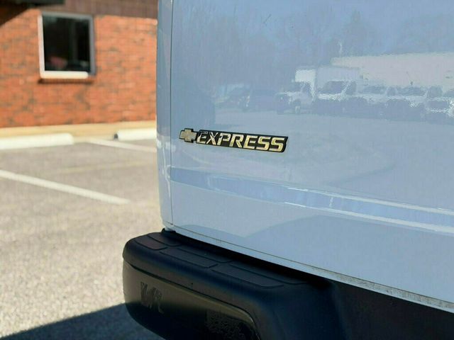 2019 Chevrolet Express Cargo Van RWD 2500 135" - 22961909 - 9