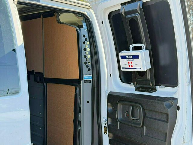 2019 Chevrolet Express Cargo Van RWD 2500 135" - 22961909 - 18