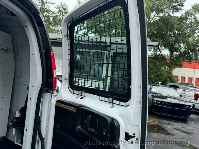 2019 Chevrolet Express Cargo Van RWD 2500 135" - 22516063 - 9