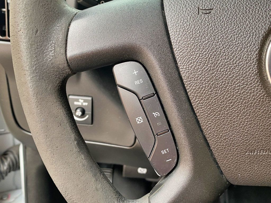 2019 Chevrolet Express Cargo Van RWD 2500 135" - 23012643 - 16