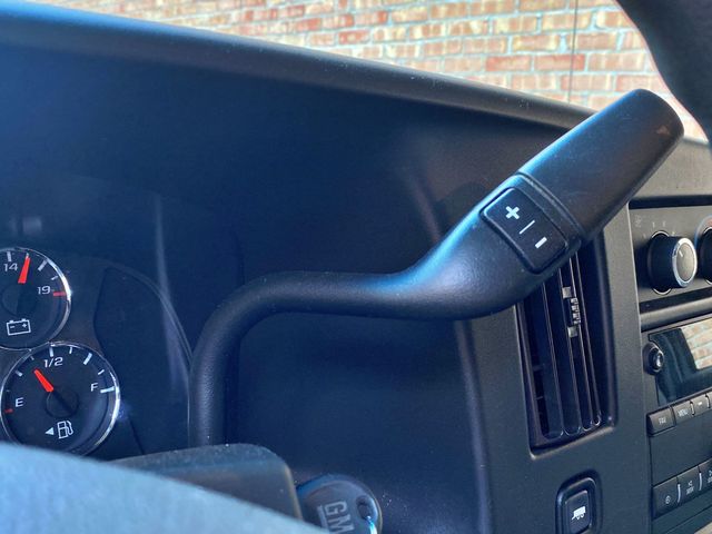 2019 Chevrolet Express Cargo Van RWD 2500 135" - 23012643 - 18
