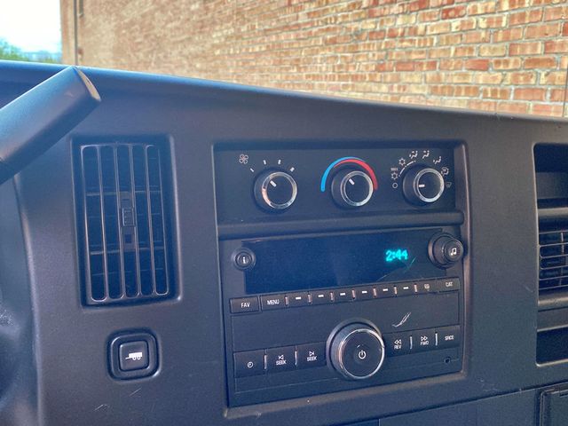 2019 Chevrolet Express Cargo Van RWD 2500 135" - 23012643 - 20