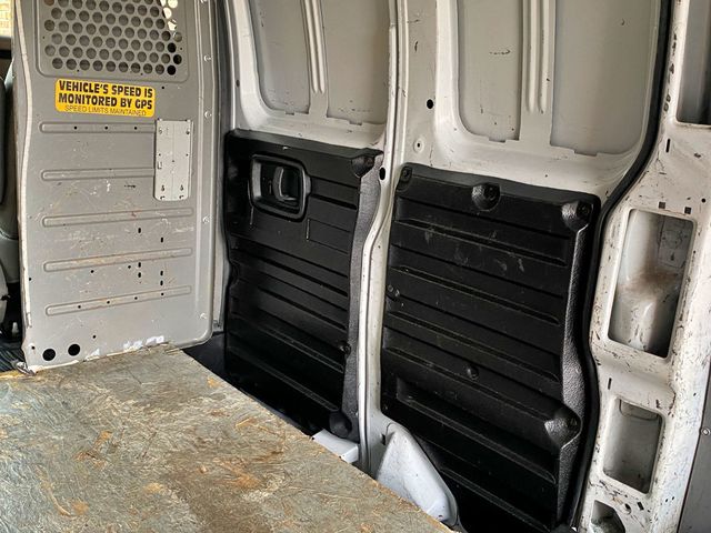 2019 Chevrolet Express Cargo Van RWD 2500 135" - 23012643 - 31