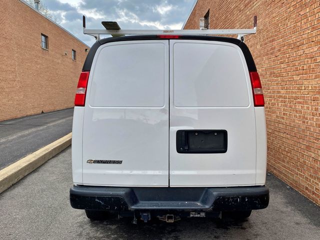 2019 Chevrolet Express Cargo Van RWD 2500 135" - 23012643 - 4