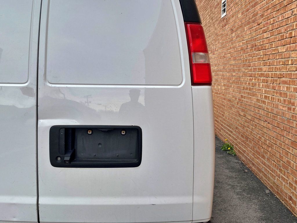 2019 Chevrolet Express Cargo Van RWD 2500 135" - 23012643 - 6