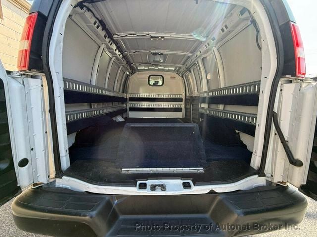 2019 Chevrolet Express Cargo Van RWD 2500 135" - 23070830 - 25